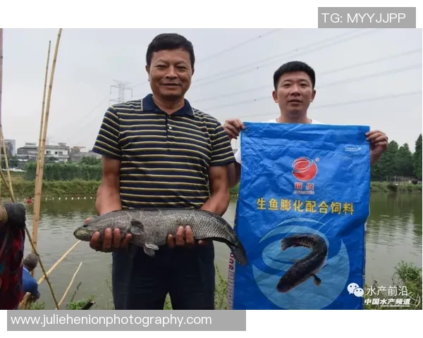 专访周伟:揭示足球领域成功的秘诀与经验分享 专访周伟:揭示足球领域成功的秘诀与经验分享