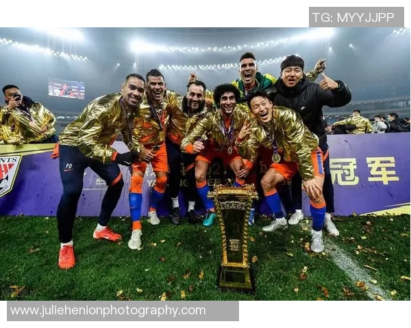 成都篮球队杯赛征程回顾与突破之路的精彩瞬间分析 成都篮球队杯赛征程回顾与突破之路的精彩瞬间分析