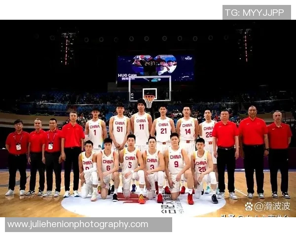 深圳篮球队灵活性变革引发热议如何提升球队竞争力与战术创新