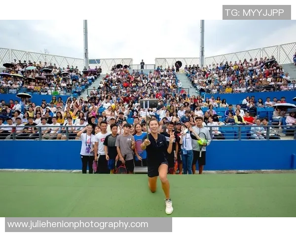 西安网球队的蜕变与成长:从地方队到奥运舞台的奋斗历程 西安网球队的蜕变与成长:从地方队到奥运舞台的奋斗历程