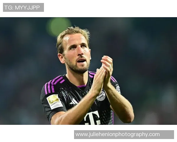 足球巨星感人告别视频回顾辉煌岁月与俱乐部的不解之缘