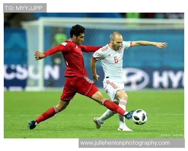 足球明星的奋斗历程与梦想追逐之路 足球明星的奋斗历程与梦想追逐之路