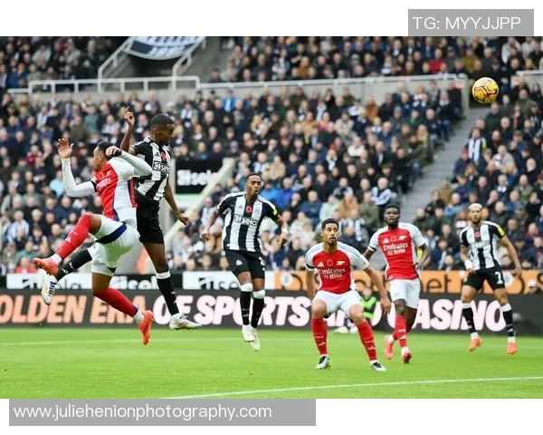 足球明星退役后精彩瞬间回顾专辑盘点与感人故事分享 足球明星退役后精彩瞬间回顾专辑盘点与感人故事分享