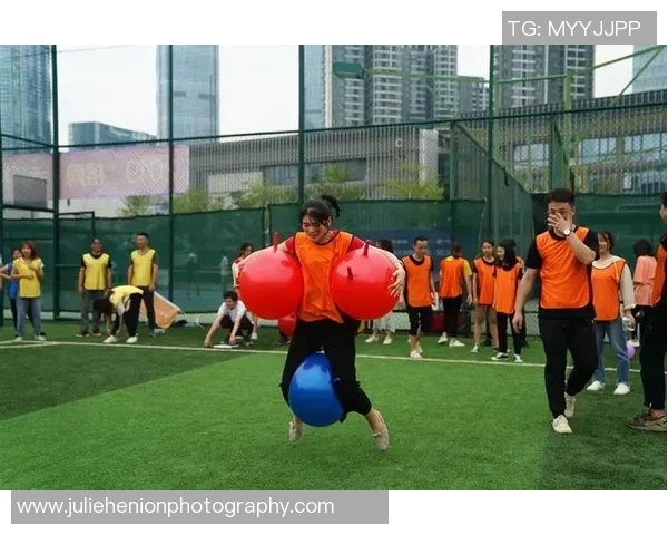 赛后复盘:深圳极限运动队 vs 重庆极限运动队的配合 赛后复盘:深圳极限运动队 vs 重庆极限运动队的配合
